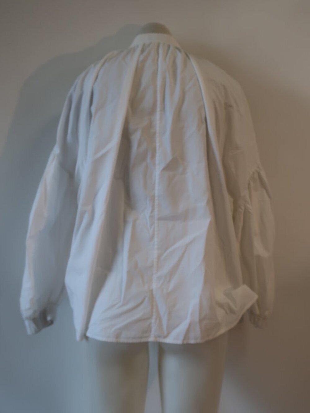 Womens Mother of Pearl No Frills White (Item-54) Cold Shoulder Tie Neck Top M - Picture 10 of 13
